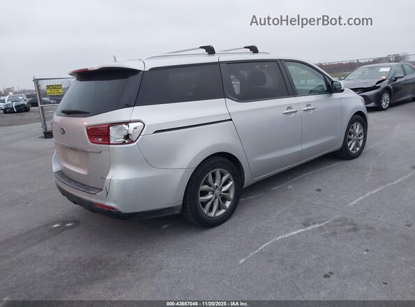 KNDMB5C10L6609104 2020 KIA SEDONA Серебряный Задняя правая четверть