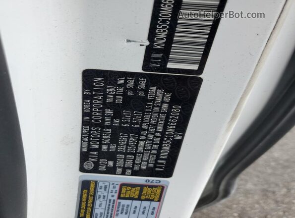 KNDMB5C10M6662080 2021 KIA SEDONA White VIN sticker view