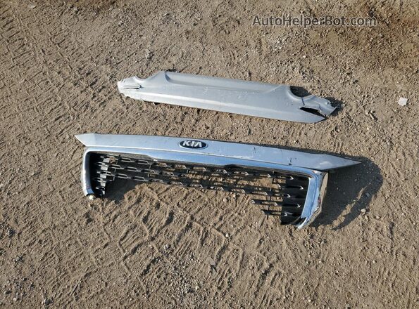 KNDMB5C17K6556531 2019 KIA SEDONA Silver VIN კოდის სტიკერის ხედი