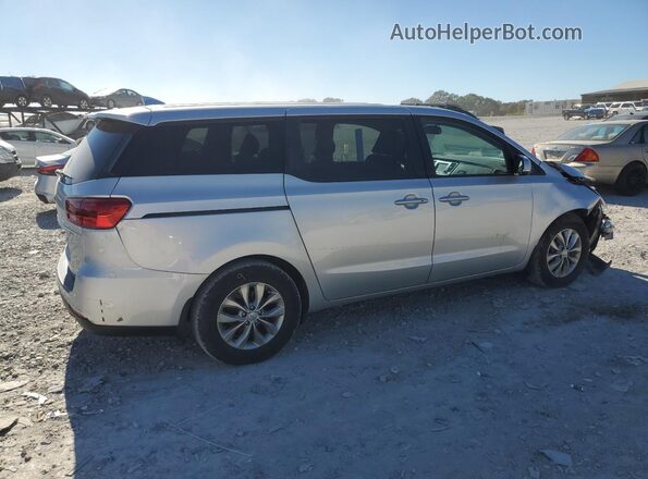 KNDMB5C1XK6558855 2019 KIA SEDONA Серебряный Задняя правая четверть