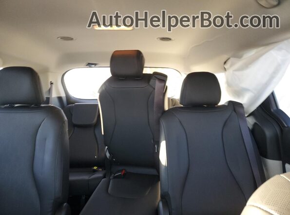 KNDNB4H3XR6367388 2024 KIA CARNIVAL White Вид задніх сидінь