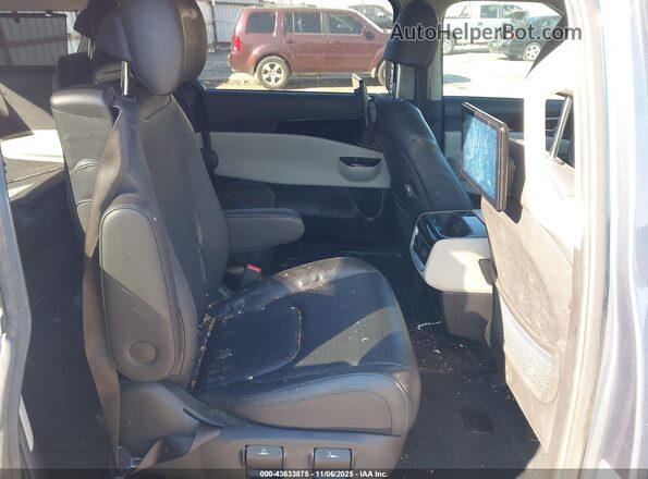 KNDNE5H38N6060048 2022 KIA CARNIVAL MPV Gray Vista de la etiqueta del VIN