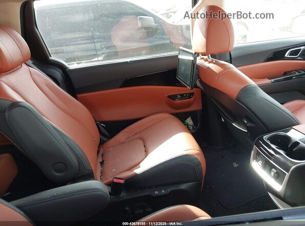 KNDNE5H3XN6130102 2022 KIA CARNIVAL MPV Gray Widok naklejki z numerem VIN