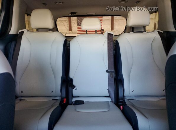 KNDNE5KA4S6061202 2025 KIA CARNIVAL Silver უკანა სავარძლების ხედი