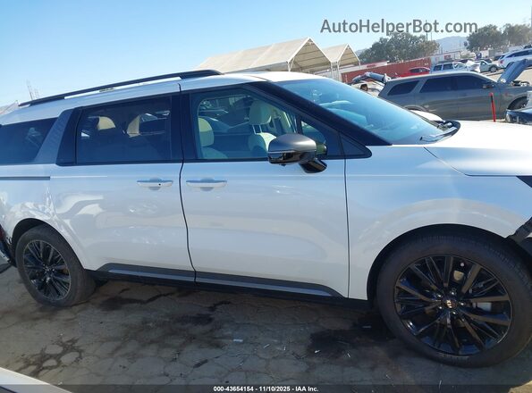 KNDNE5KA9T6086047 2026 KIA CARNIVAL MPV HYBRID White Панорамний вид салону 360°