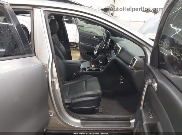 KNDP6CAC4N7974635 2022 KIA SPORTAGE Gray წინა სალონის ხედი