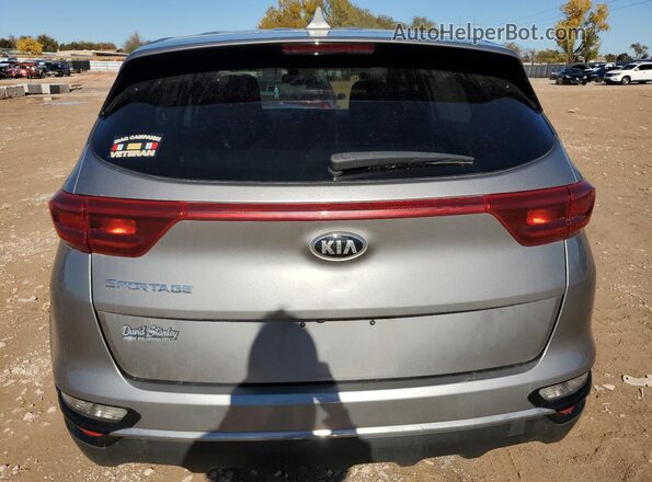 KNDPM3AC6L7776349 2020 KIA SPORTAGE Silver Вид ззаду