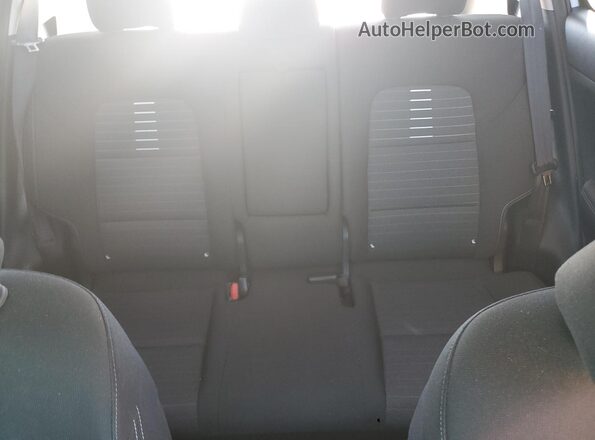 KNDPM3AC9N7989654 2022 KIA SPORTAGE Серебряный Вид задних сидений