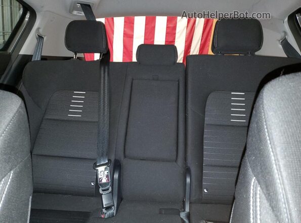 KNDPMCAC6J7378491 2018 KIA SPORTAGE Gray Rear seats view