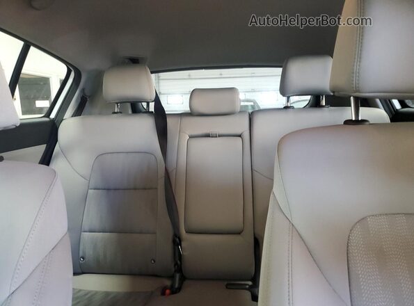 KNDPMCAC8L7805673 2020 KIA SPORTAGE White Հետևի նստատեղերի տեսք