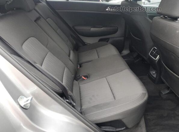 KNDPMCACXN7000440 2022 KIA SPORTAGE Gray Rear interior view