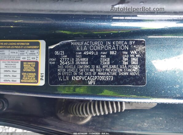 KNDPVCAG1P7091973 2023 KIA SPORTAGE HYBRID Dark Blue Vista del compartimento del motor