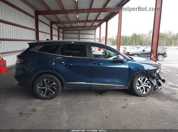 KNDPVCAG9P7067730 2023 KIA SPORTAGE HYBRID Navy უკანა სალონის ხედი