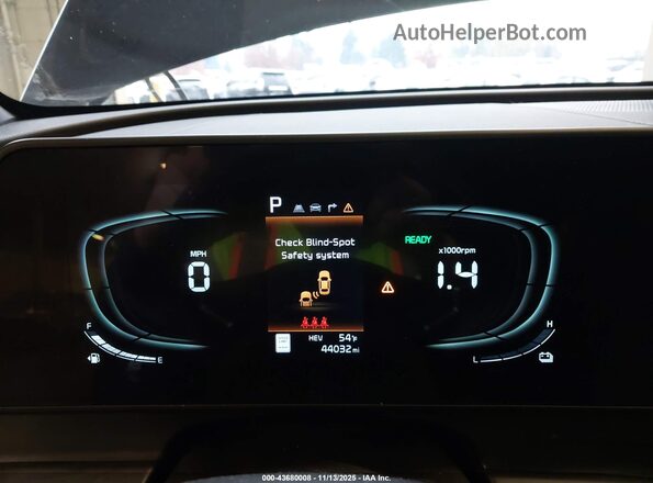 KNDPYDAH8P7085576 2023 KIA SPORTAGE PLUG-IN HYBRID Green Rear seats view