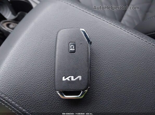 KNDPYDDH8S7202464 2025 KIA SPORTAGE PLUG-IN HYBRID Gray Dashboard view
