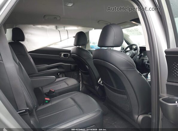 KNDRG4LG3M5055151 2021 KIA SORENTO HYBRID Silver Widok naklejki z numerem VIN