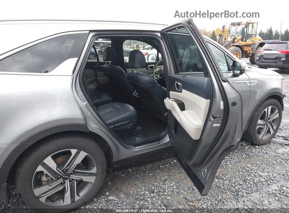 KNDRKDLG9P5170937 2023 KIA SORENTO HYBRID Gray Widok naklejki z numerem VIN