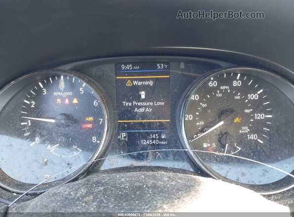 KNMAT2MT6JP614894 2018 NISSAN ROGUE Серебряный Вид задних сидений