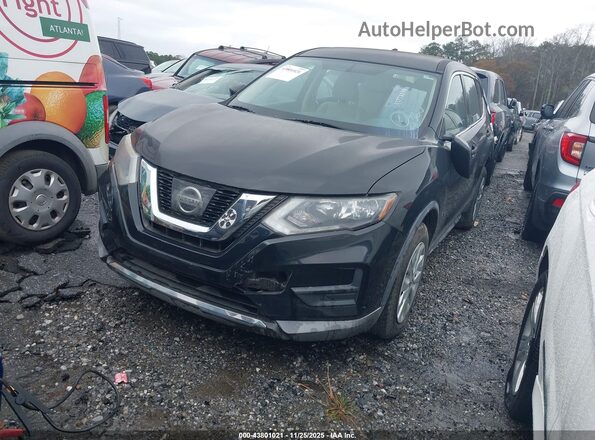 KNMAT2MT7HP576683 2017 NISSAN ROGUE Черный Передняя левая четверть