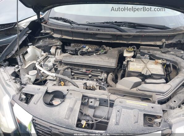 KNMAT2MT7HP576683 2017 NISSAN ROGUE Черный Вид сзади