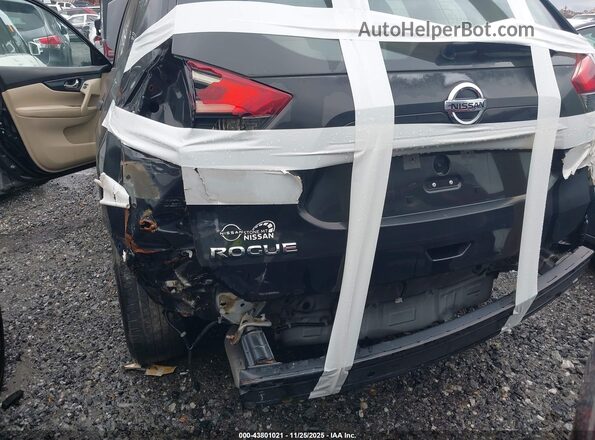 KNMAT2MT7HP576683 2017 NISSAN ROGUE Черный Вид спереди