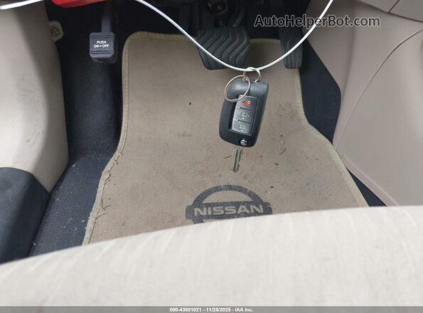 KNMAT2MT7HP576683 2017 NISSAN ROGUE Черный Вид панели приборов
