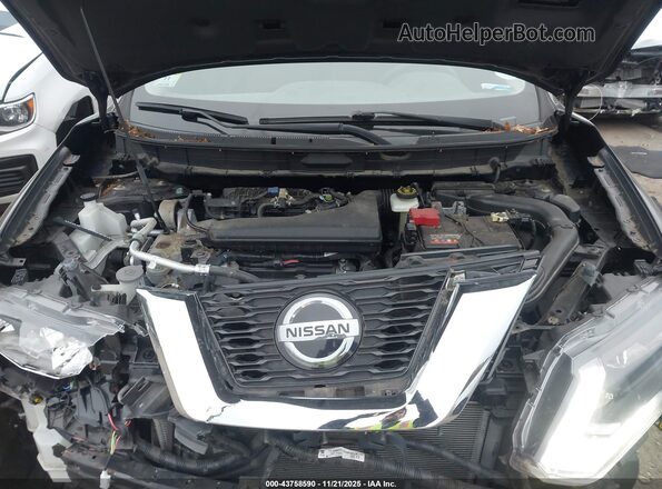 KNMAT2MV1JP578727 2018 NISSAN ROGUE Black უკანა ხედი
