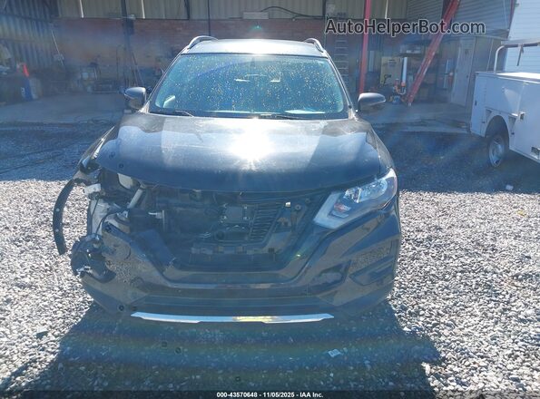 KNMAT2MV7HP573199 2017 NISSAN ROGUE Черный Вид щитка приборов