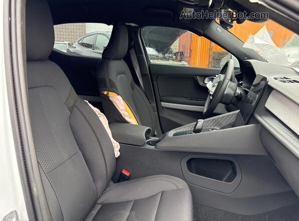 LPSED3KAXNL066989 2022 POLESTAR 2 Белый Вид спереди