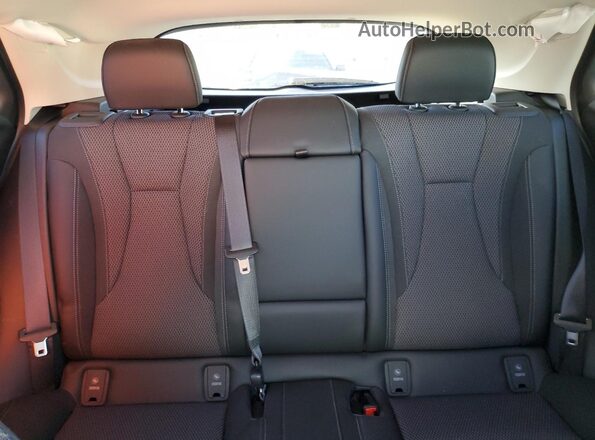 LRBAZLR40ND123801 2022 BUICK ENVISION White უკანა სავარძლების ხედი