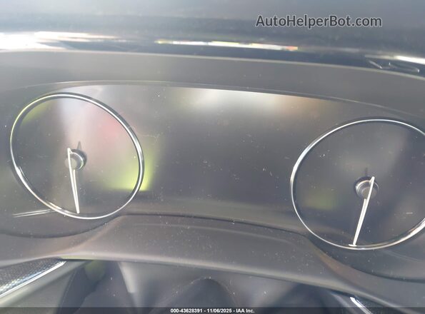 LRBAZLR42ND128501 2022 BUICK ENVISION Burgundy 360 interior view