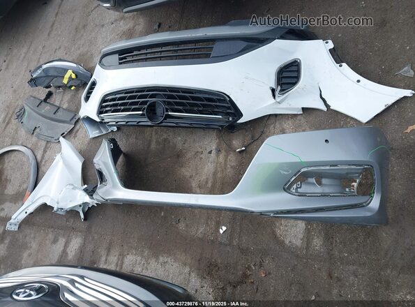 LRBAZLR48ND114165 2022 BUICK ENVISION White Instrument cluster view