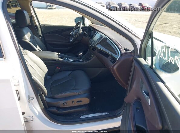LRBFXBSA5HD200060 2017 BUICK ENVISION White წინა სალონის ხედი
