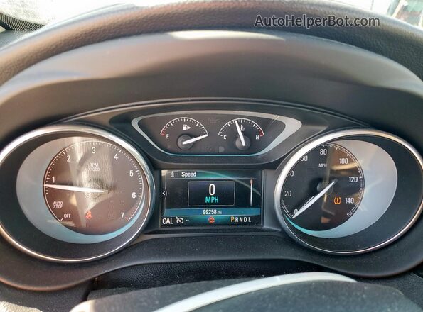 LRBFXBSA9JD005827 2018 BUICK ENVISION Purple Vista del cuadro de instrumentos