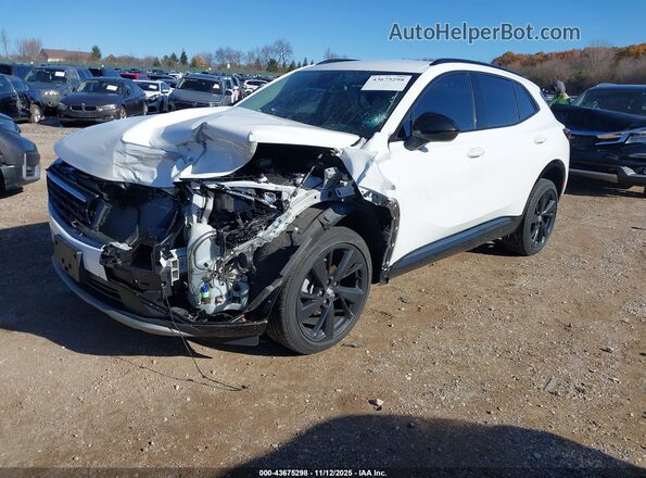 LRBFZMR47ND066895 2022 BUICK ENVISION Белый Передняя левая четверть