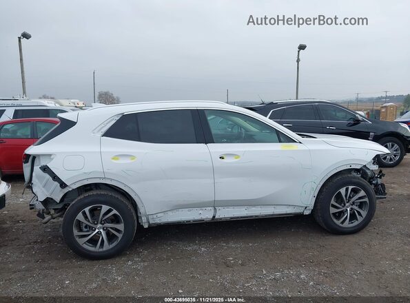 LRBFZPR45ND065813 2022 BUICK ENVISION White Rear interior view