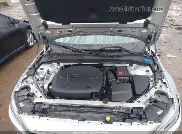 LVYA22ML5MP214745 2021 VOLVO S90 Silver Widok z tyłu