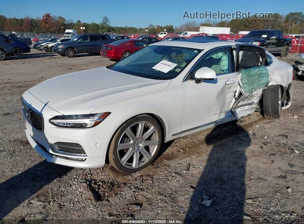 LVYA22MLXKP080991 2019 VOLVO S90 White წინა მარცხენა ხედი სამი მეოთხედიდან