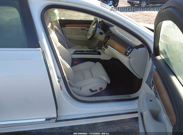 LVYA22MLXKP080991 2019 VOLVO S90 White წინა სალონის ხედი