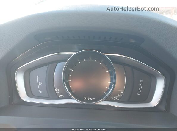 LYV402TM8JB172552 2018 VOLVO S60 INSCRIPTION White Widok tylnych siedzeń