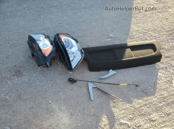 MAJ6S3GL0NC473706 2022 FORD ECOSPORT Gray Vista del compartimento del motor