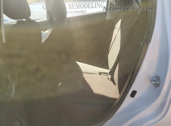 ML32AWHJ2NH002818 2022 MITSUBISHI MIRAGE White Vista de los asientos traseros