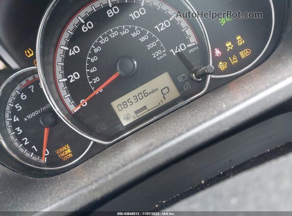 ML32FVFJ7NHF05066 2022 MITSUBISHI MIRAGE G4 Silver Widok tylnych siedzeń