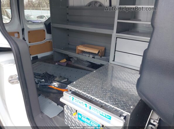 NM0LS7T2XP1556301 2023 FORD TRANSIT CONNECT Белый Вид наклейки с VIN-кодом