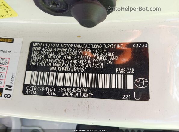 NMTKHMBX1LR111157 2020 TOYOTA LE Белый Вид подкапотного пространства