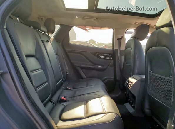 SADCK2GX3LA641331 2020 JAGUAR F-PACE White Widok wnętrza z tyłu