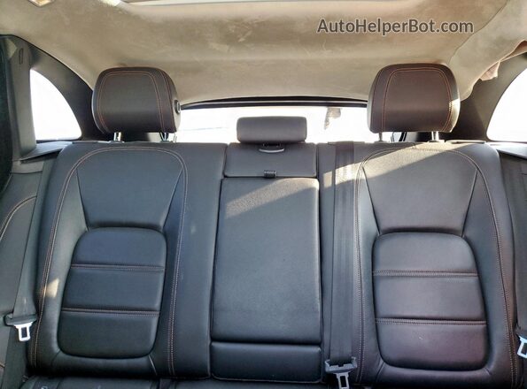 SADCK2GX3LA641331 2020 JAGUAR F-PACE White Widok tylnych siedzeń