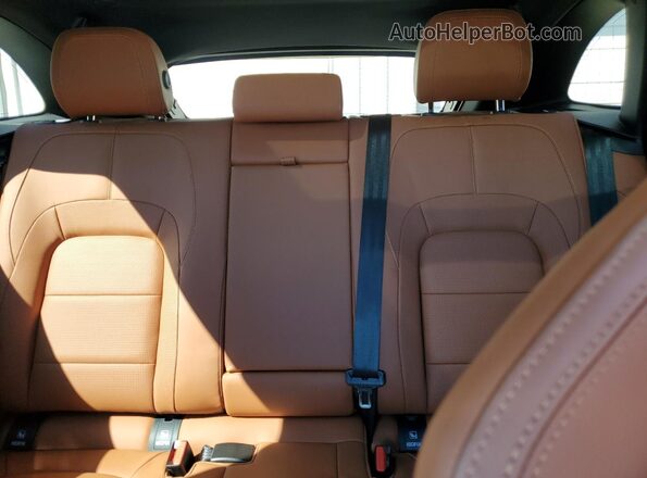SADCT2EX0SA753650 2025 JAGUAR F-PACE White Հետևի նստատեղերի տեսք