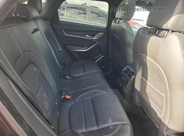 SADCT2EX1RA721123 2024 JAGUAR F-PACE White Вид задньої частини салону