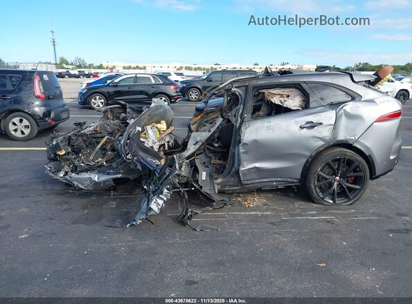 SADCZ2EE0NA690678 2022 JAGUAR F-PACE Gray Rear interior view